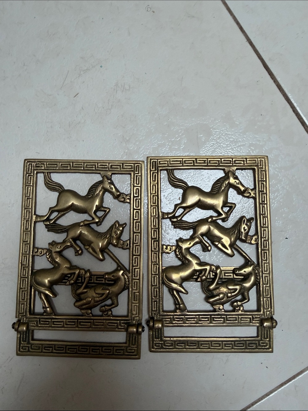 Brass-Tone Running Horse Bookends - Gold Finish, foldable bookends - Picture 4 of 4